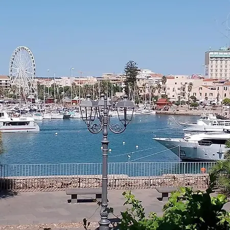 Magic Old Town - Vista Sul Porto Di Apartment *